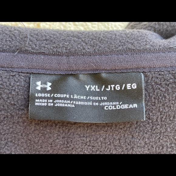 NWT under armour jacket size YXL - Picture 8 of 11